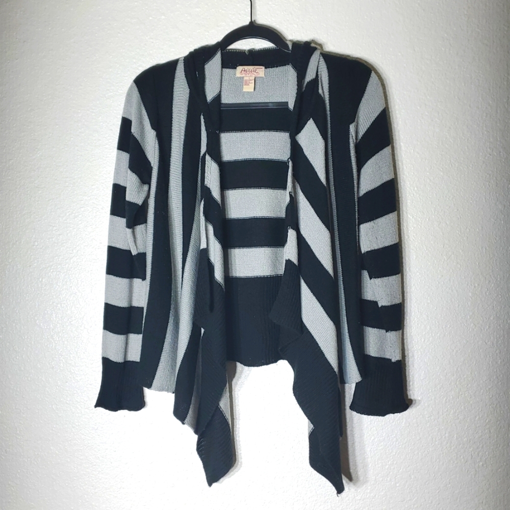 Aviva Premium Ladies Large Knitted Grey/Black Sweater